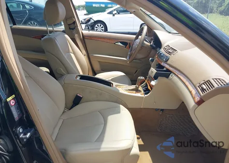 2007 Mercedes-Benz E 350 z USA, uszkodzony, nr VIN WDBUF56XX7B123531